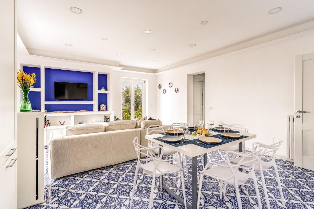 Nenni Apartment